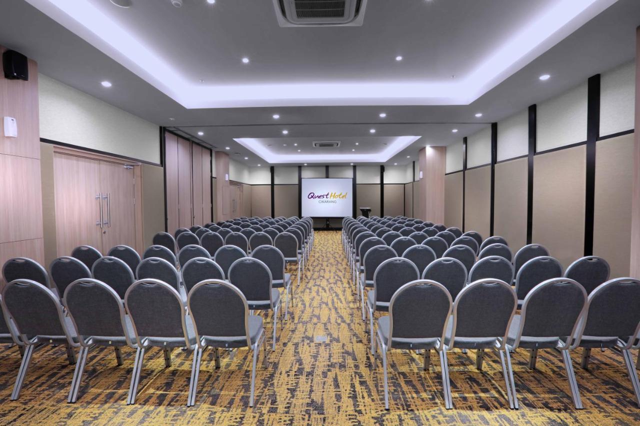 Quest Prime Cikarang By Aston Hotel Bekasi Exterior foto